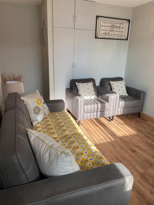 'Little Acre' Perfect For Business Or Pleasure Apartamento Portadown Exterior foto
