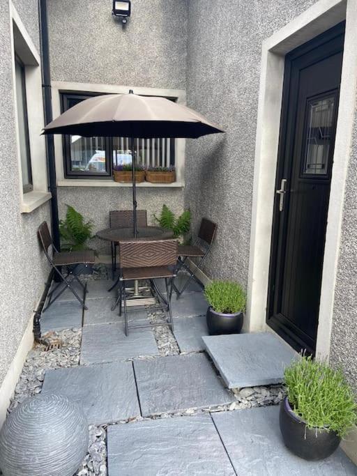 'Little Acre' Perfect For Business Or Pleasure Apartamento Portadown Exterior foto